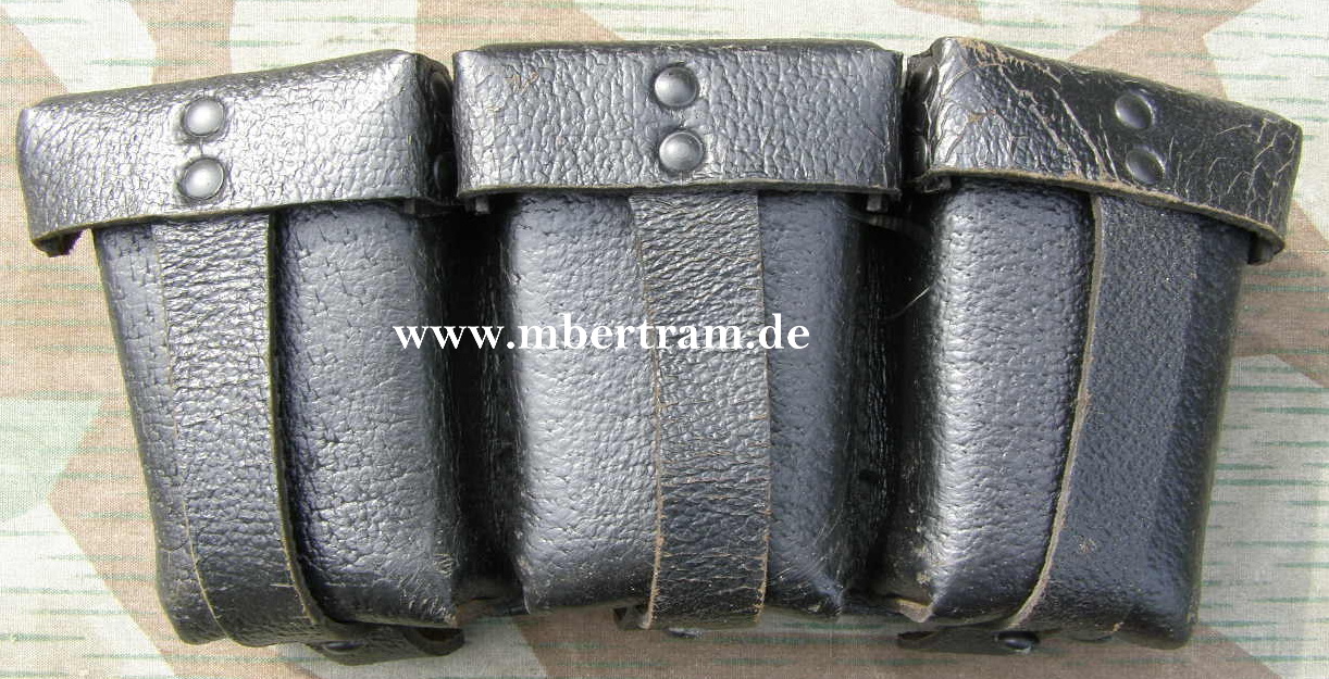 Wehrmachts 3er Partonentasche für K 98 Munition 1943.