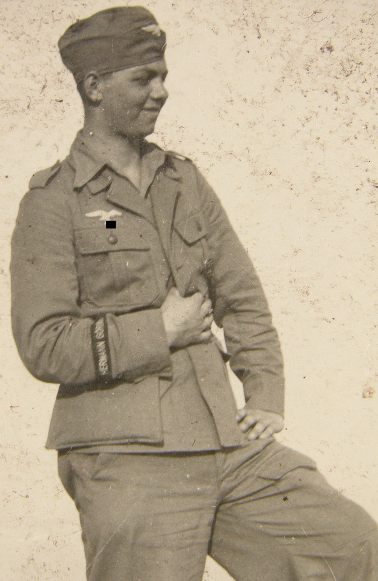 Kl. Fotoalbum Luftwaffen Felddivision Hermann Göring
