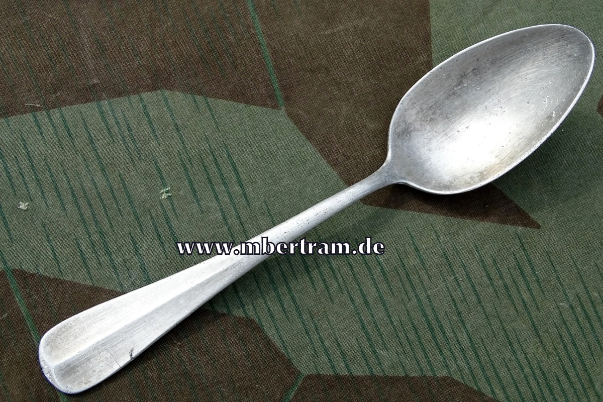 Wehrmacht Löffel, Hersteller: "H.M.Z 40", tiefer WH Adler