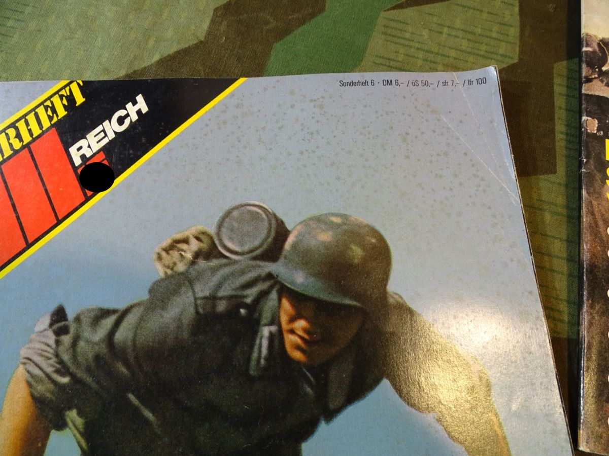 11 Sonderhefte aus der Serie " Das III Reich " Marine / Heer / Kreta/ Waffen SS/Kaukasus / Pioniere … 11 Sonderhefte aus der Serie " Das III Reich " Marine / Heer / Kreta/ Waffen SS/Kaukasus / Pioniere …