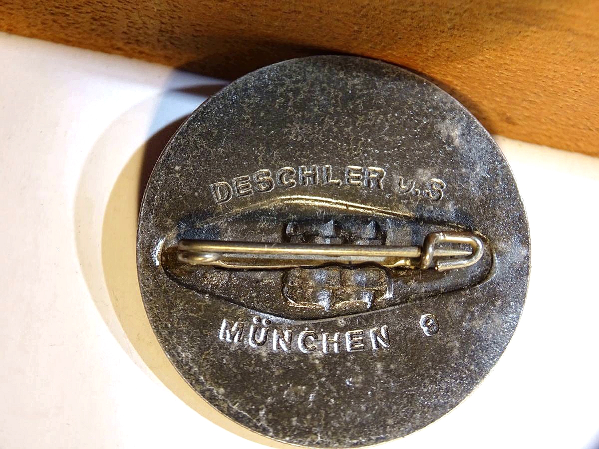 Veranstalltungs Abzeichen 1. Mai 1937, Aluminíum, Fa. Deschler München