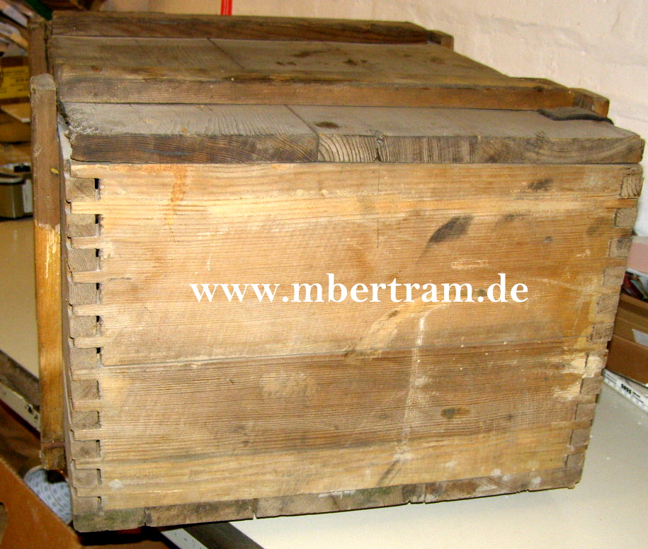 12975-2 WH Packkiste f. 15 Flaschen Eis Minen u. Zubehör, 1945.
