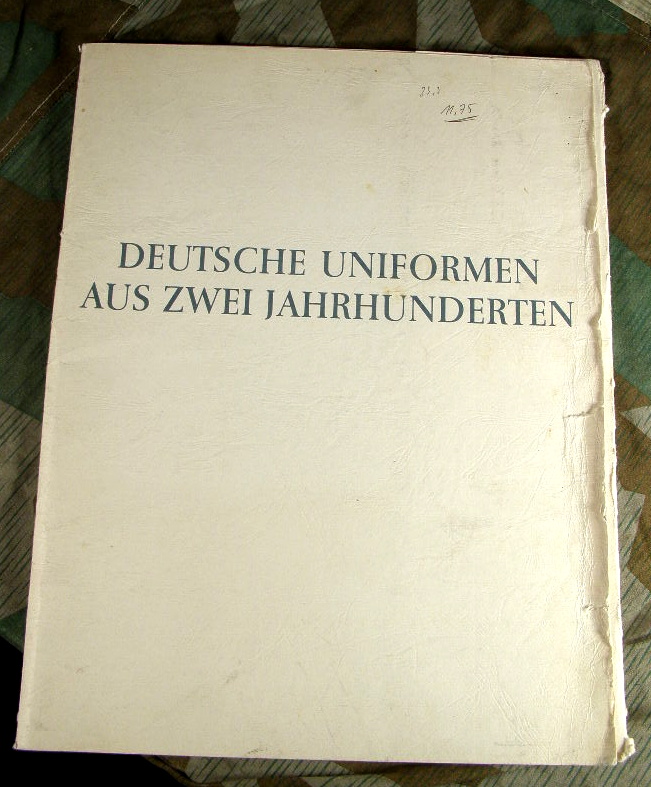 Kunstdruckmappe Deutsche Uniformen aus 2 Jahrhunderten