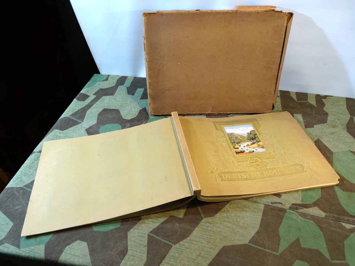 Cigaretten-Bilderdienst (Hrsg.): Deutsche Kolonien mit Pappschuber,  Bilder alle da- 