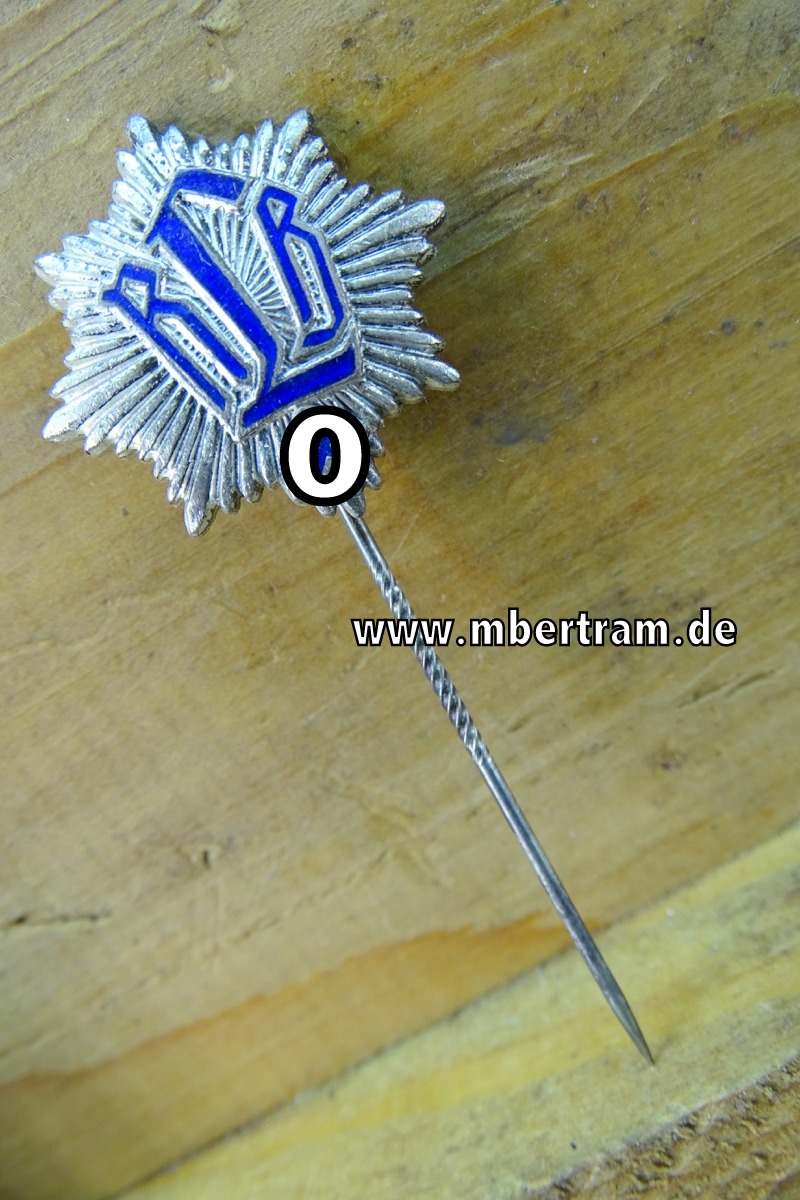 Reichsluftschutzbund ( RLB ),  Mitgliedsabzeichen 1. Form 24 mm, an langer Nadel