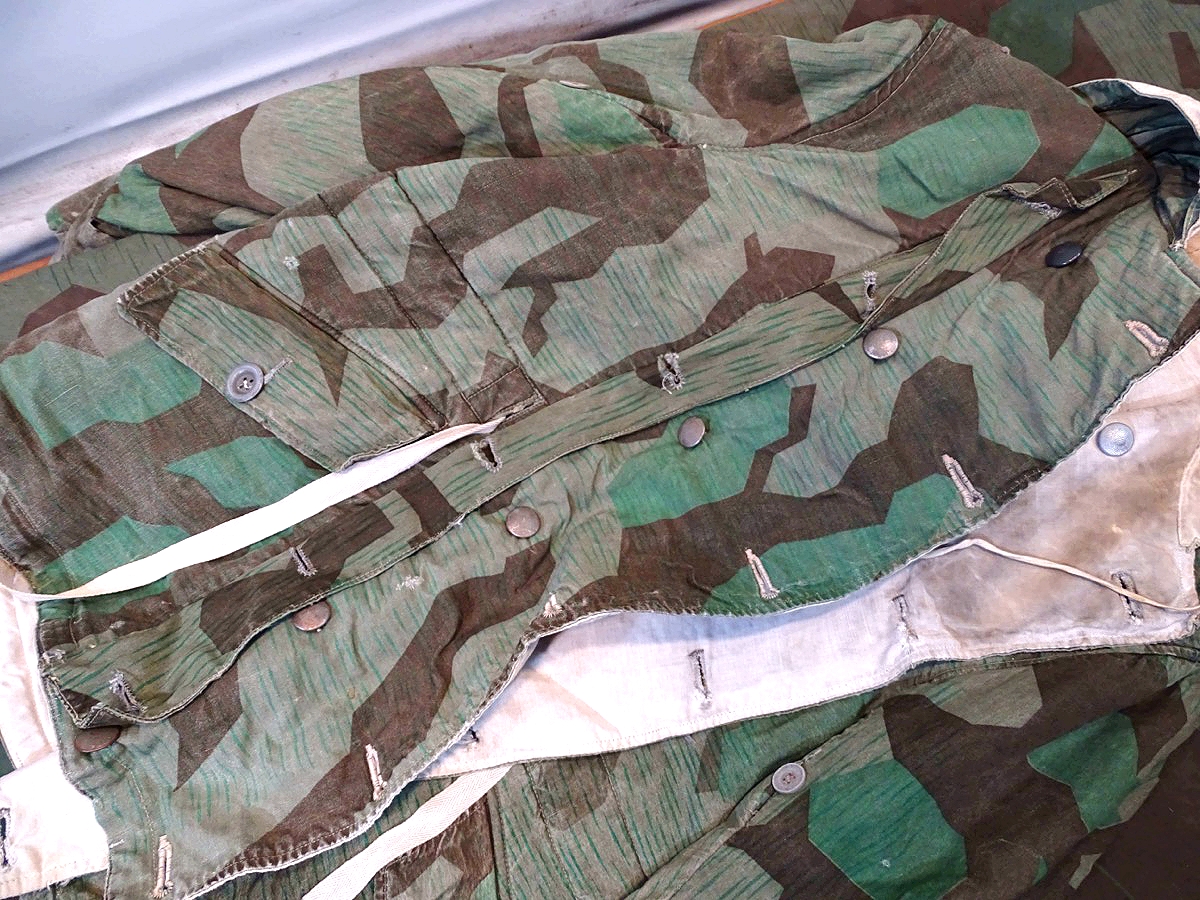 20950-11 Wehrmacht wendbare Wintertarnjacke, Splittertarn auf weiß, getragenes, ungereinigtes Stück