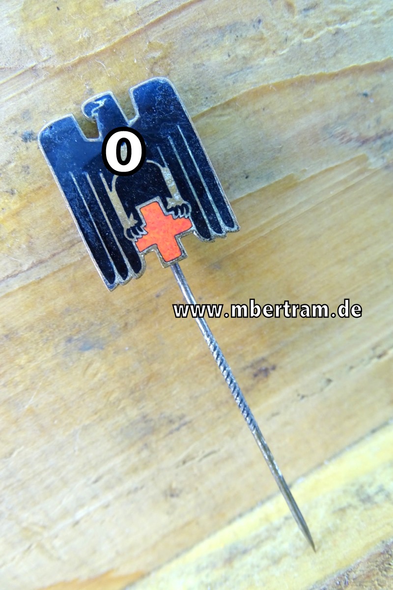 Deutsches Rotes Kreuz , Zivilabzeichen, H ca. 20mm,  an Nadel, emailliert