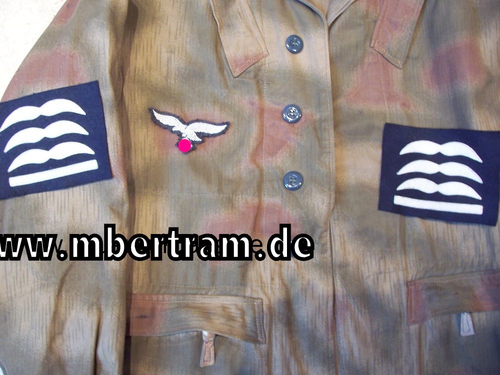 Luftwaffe Kombination ( Knochensack) für Fallschirmjäger in Sumpftarnmuster