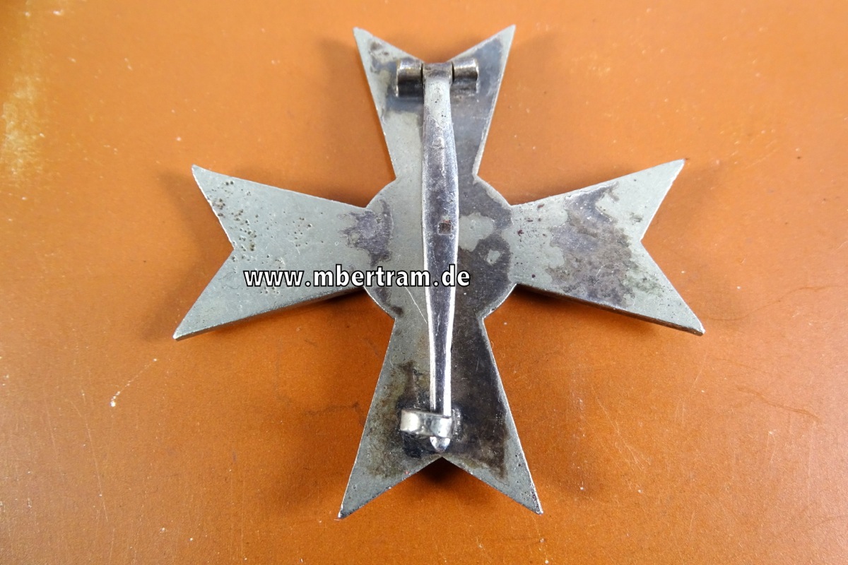 Replik: Kriegsverdienstkreuz 1. Klasse ohne Schwerter.
