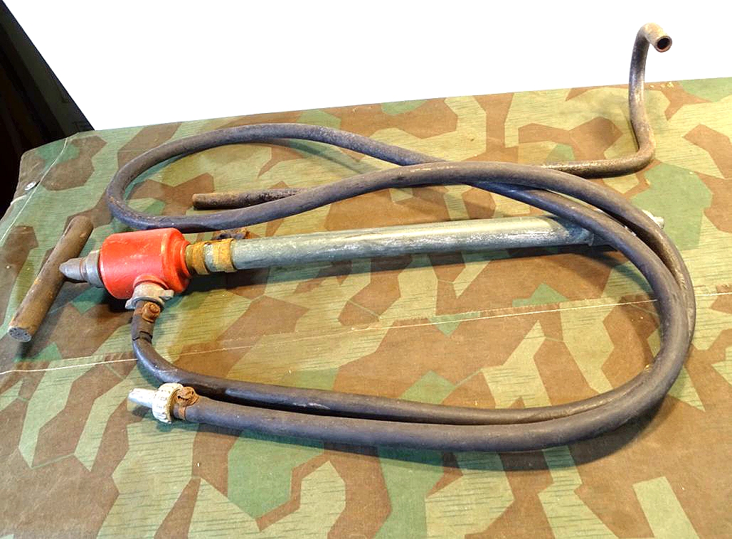 Luftschutz Hand Wasserspritze / Wasserpumpe. RL2-40/10.