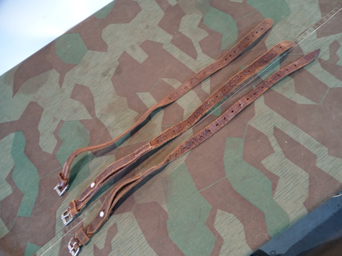 3 braune, ungefärbte Packriemen Wehrmacht Luftwaffe oder Kriegsmarine