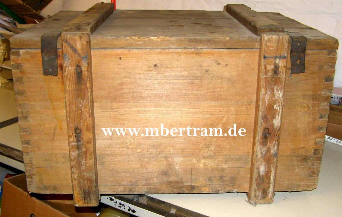 12975-3 WH Packkiste f. 15 Flaschen Eis Minen u. Zubehör, 1945.