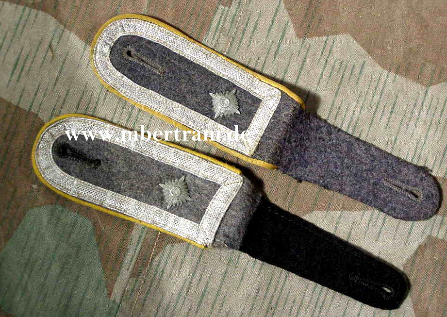 Luftwaffe: Paar Schulterklappen Feldwebel Fliegende Truppe