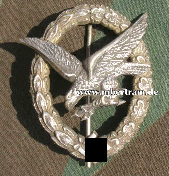 Fliegerschützenabzeichen mit Blitzbündel, Hst.: BSW