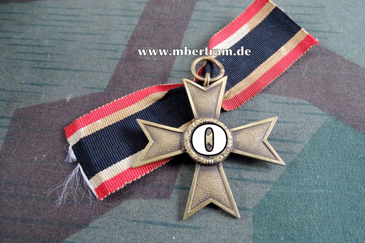 KRIEGSVERDIENSTKREUZ 2. KL. 1939 OHNE SCHWERTER, Buntmetall