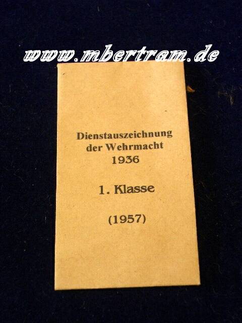VERLEIHUNGSTÜTE FÜR DA WEHRMACHT, 1957