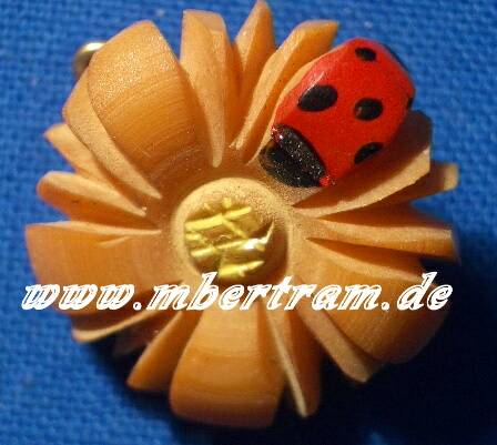III. Reich WHW Reichsstrassensammlung "MARGERITE MIT MARIENKÄFER", März 1937
