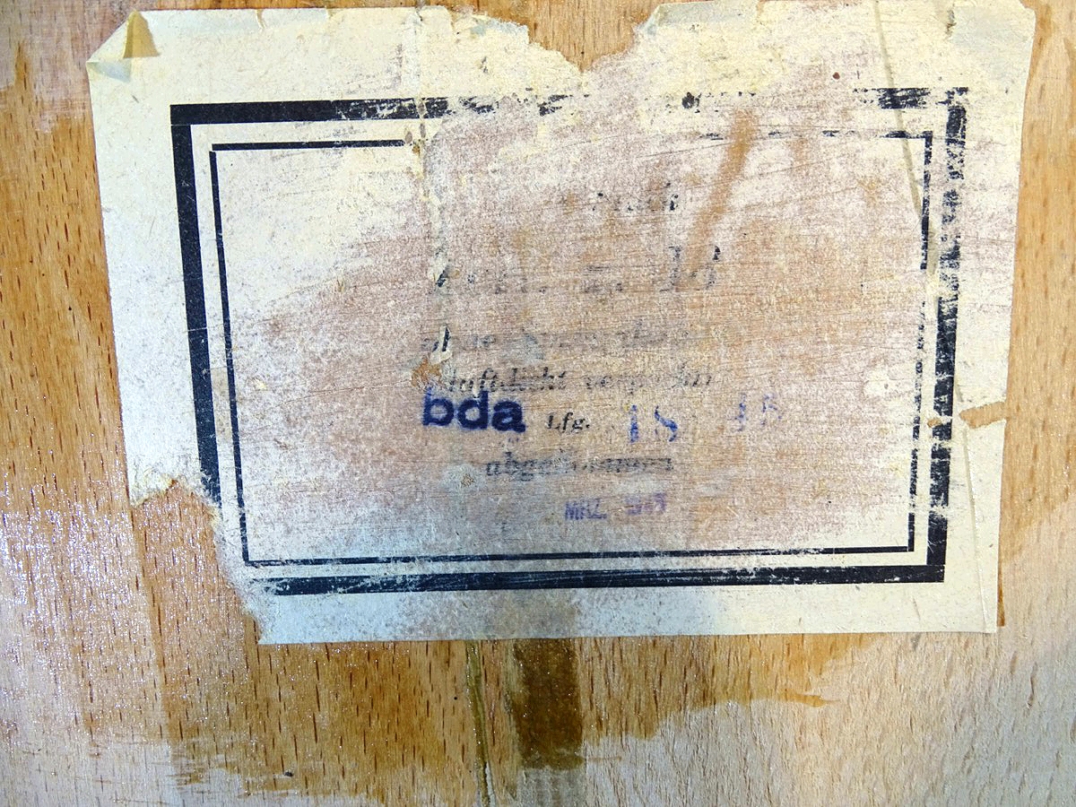 20643-9 Wehrmachts Holz Munitionskiste oder Zünderkiste, Etikett: bda März 1945