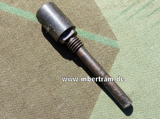 MG 42 Kolbendrücker, sehr guter Zustand, Vollmaterial