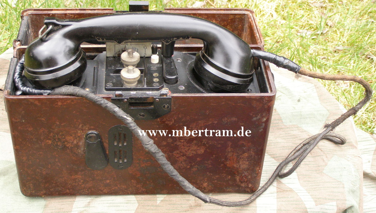 Wehrmachts Feldtelefon, Bakelitgehäuse, 1940, Z 2-3
