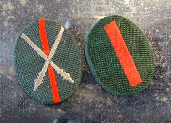 2 ovale Feldmützen Abzeichen für Freiwillige Kosaken der Wehrmacht und Waffen SS, gewebt