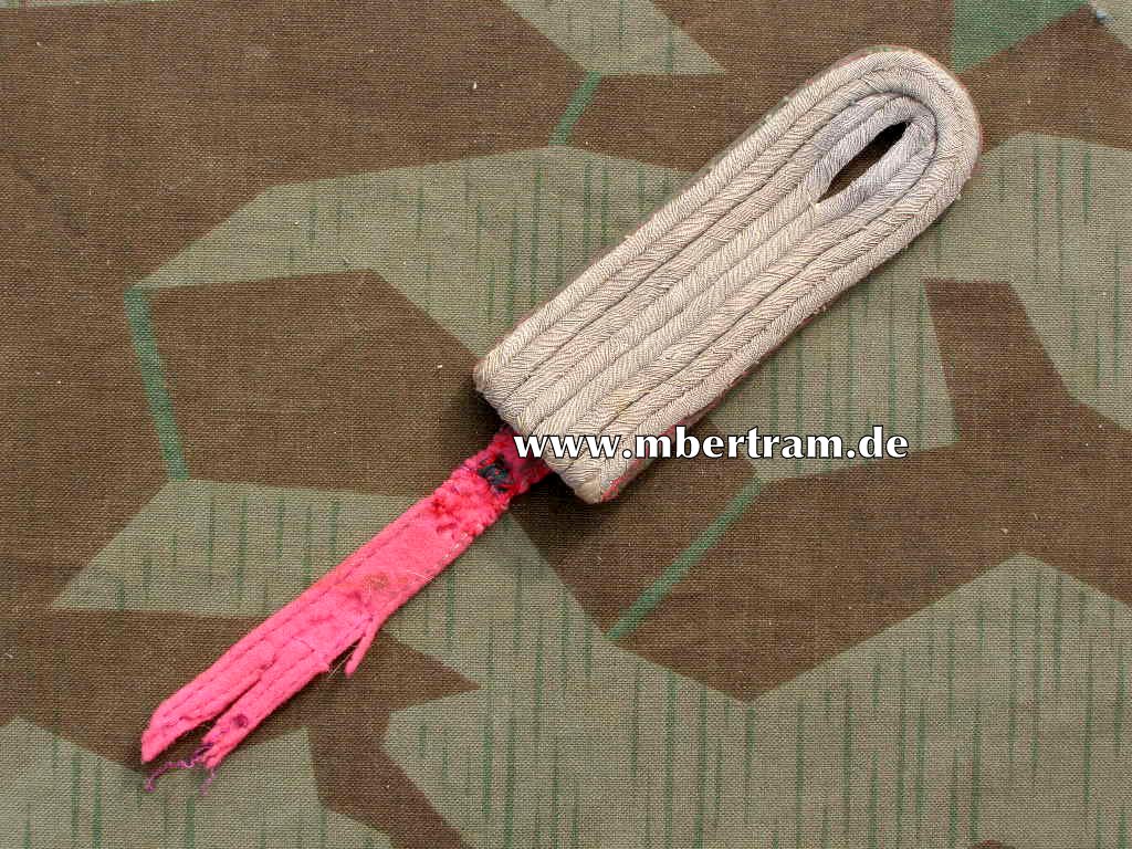 Schulterklappe Leutnant Panzertruppe zum aufschlaufen