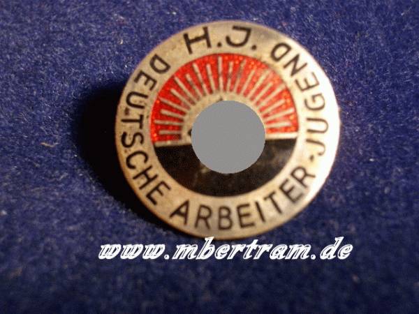 HJ TRADITIONSABZEICHEN FÜR EINTRITT VOR 1932