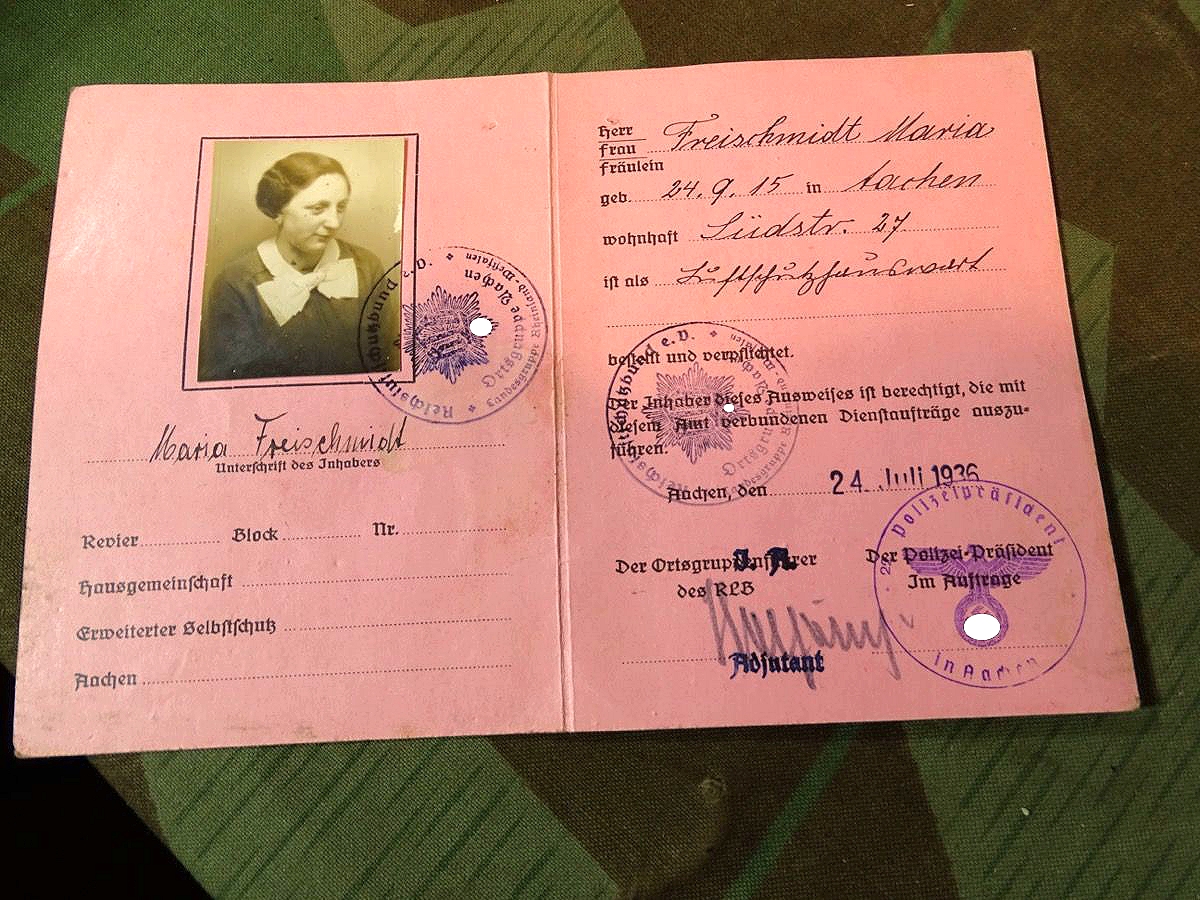 Dienstausweis Reichs-Luftschutzbund Gruppe Aachen, Ausweis für Hauswarte 1936