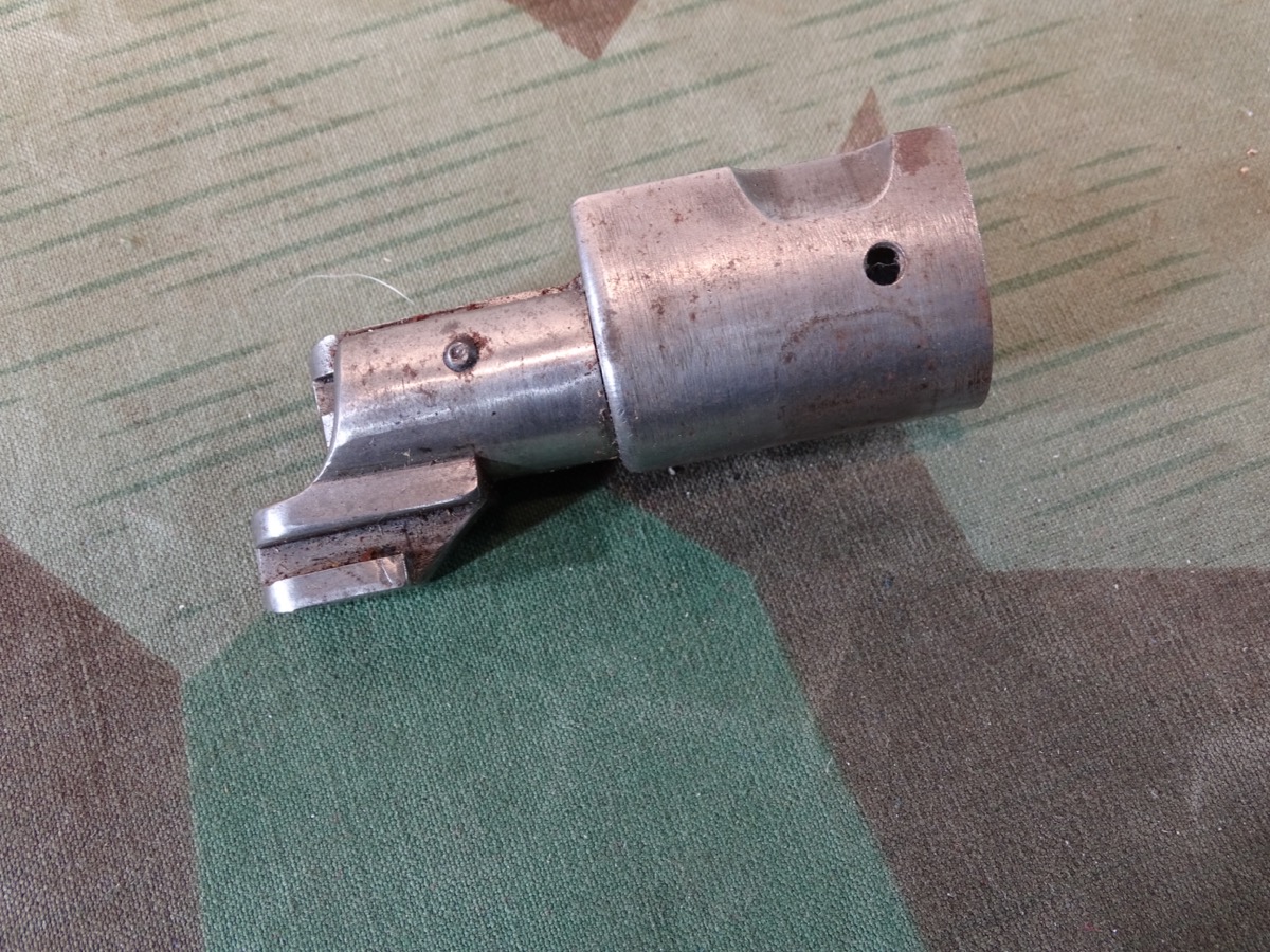 Bajonetthalterung für den spanischen Mauser Karabiner 98/43 La Coruna  Bajonetthalterung für den spanischen Mauser Karabiner 98/43 La Coruna