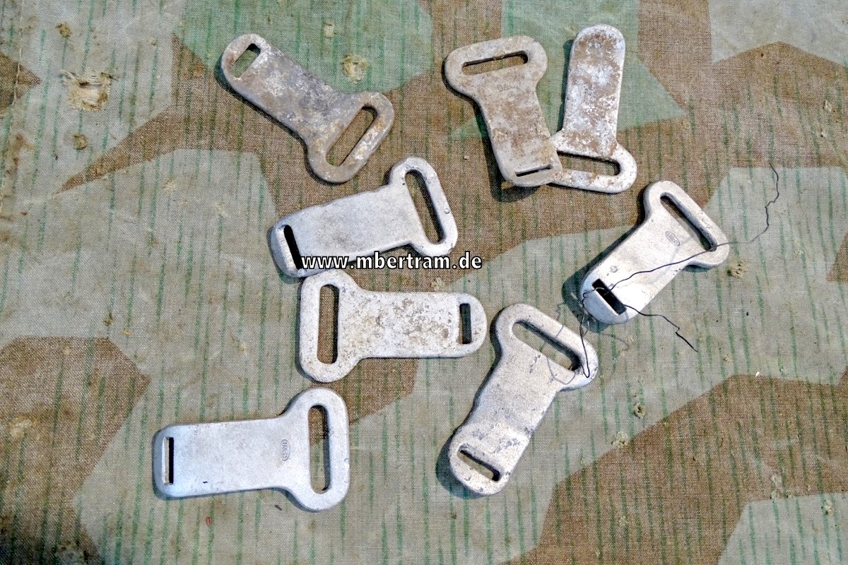 8 Schnallen für Kavallerie Gurtzeug 2. WK, z.B. Vorstecker f. Satteltasche