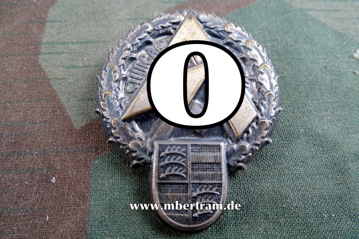 SA Treffen Stuttgart 01. VII. 34, Buntmetallabzeichen hohlgeprägt an Nadel