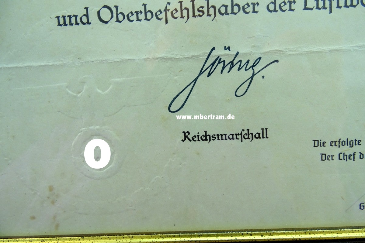 12371-112 Umfangreicher Nachlass Ju 52 Bordschütze, DK Gold, LW Pokal, Legion Condor, Alben....