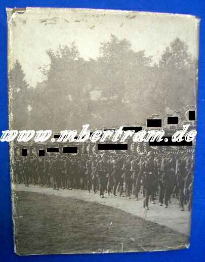 "Deutschland Erwacht". Schutzeinband, Bilderd. Altona 1933