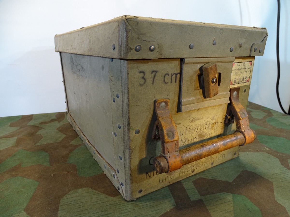 Luftwaffe 3,7cm Flak Munitionskiste aus Ersatzmaterial 1945 !! Luftwaffe 3,7cm Flak Munitionskiste aus Ersatzmaterial 1945 !!