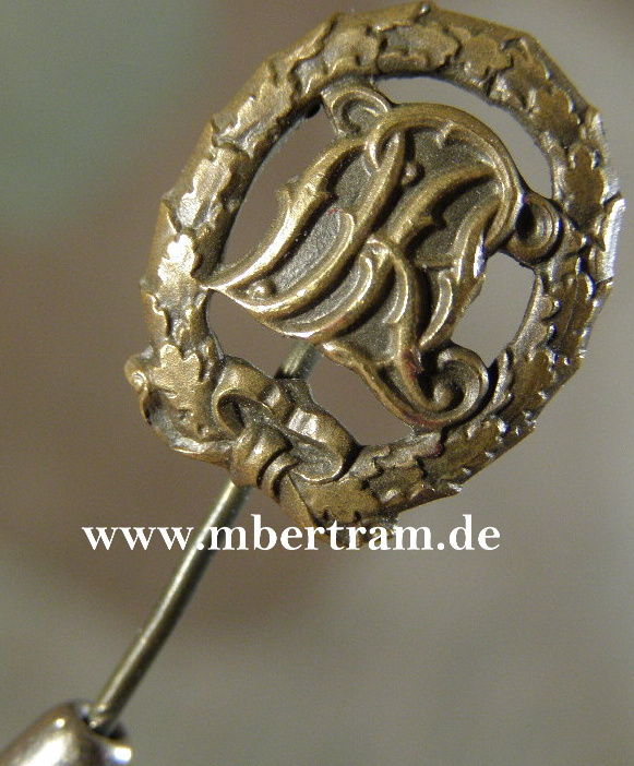 Deutsches Sportabzeichen in Bronze DRL, ( Steinauer &Lück Lüdenscheid) 17 mm Miniatur