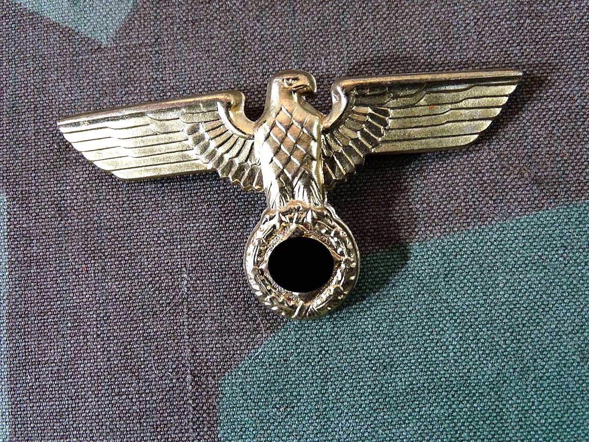 Vergoldeter Aluminium Mützen Adler für Amtsträger der NSDAP oder SA Mützen, RZM M 1/8