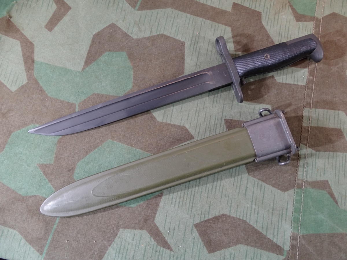 Gekürztes U.S. Bayonet von 1919,  M1 Mod. 1943 M1 Garand mit Scheide Gekürztes U.S. Bayonet von 1919,  M1 Mod. 1943 M1 Garand mit Scheide