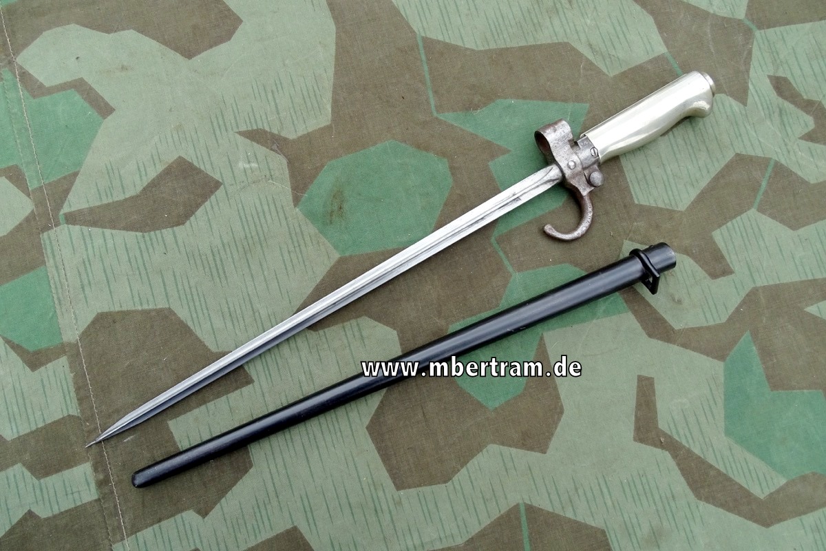 Frankreich Lebel Bajonett M 1886, gebogene Parierstange, kurze 1. WK Version