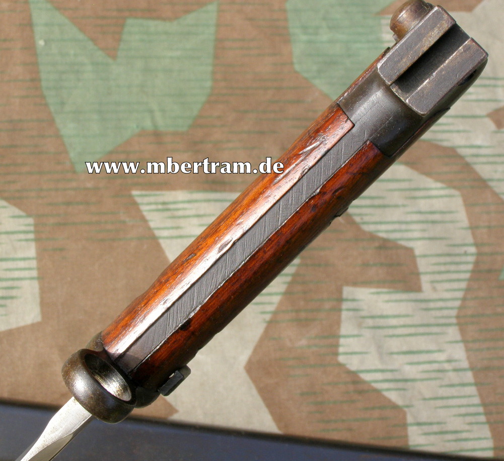 11116-10 Schweden Marine-Bajonett M 1915. Lange Klinge
