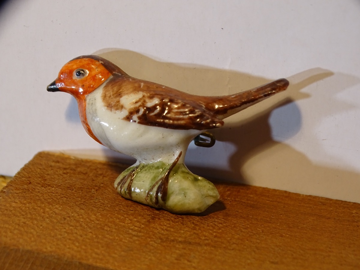 Winterhilfswerk / WHW Serie: Vögel der Heimat, Rotkehlchen, Porzellan