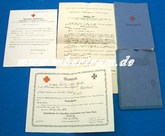 Dokumente: Rotkreuzhelferin: Ausweis 1915, Kg.Ludwig Kreuz