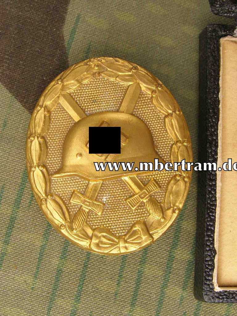Verwundetenabzeichen 1939 Gold - Buntmetall, im Etui, Hauptmünzamt Wien