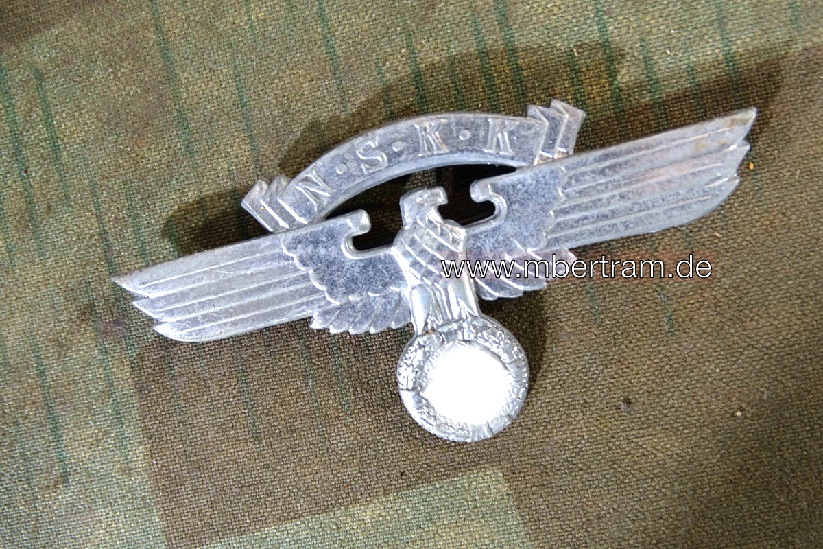 NSKK Schirmmützenadler 2. Modell, Feinzink, hohlgeprägt "M1/52 RZM"