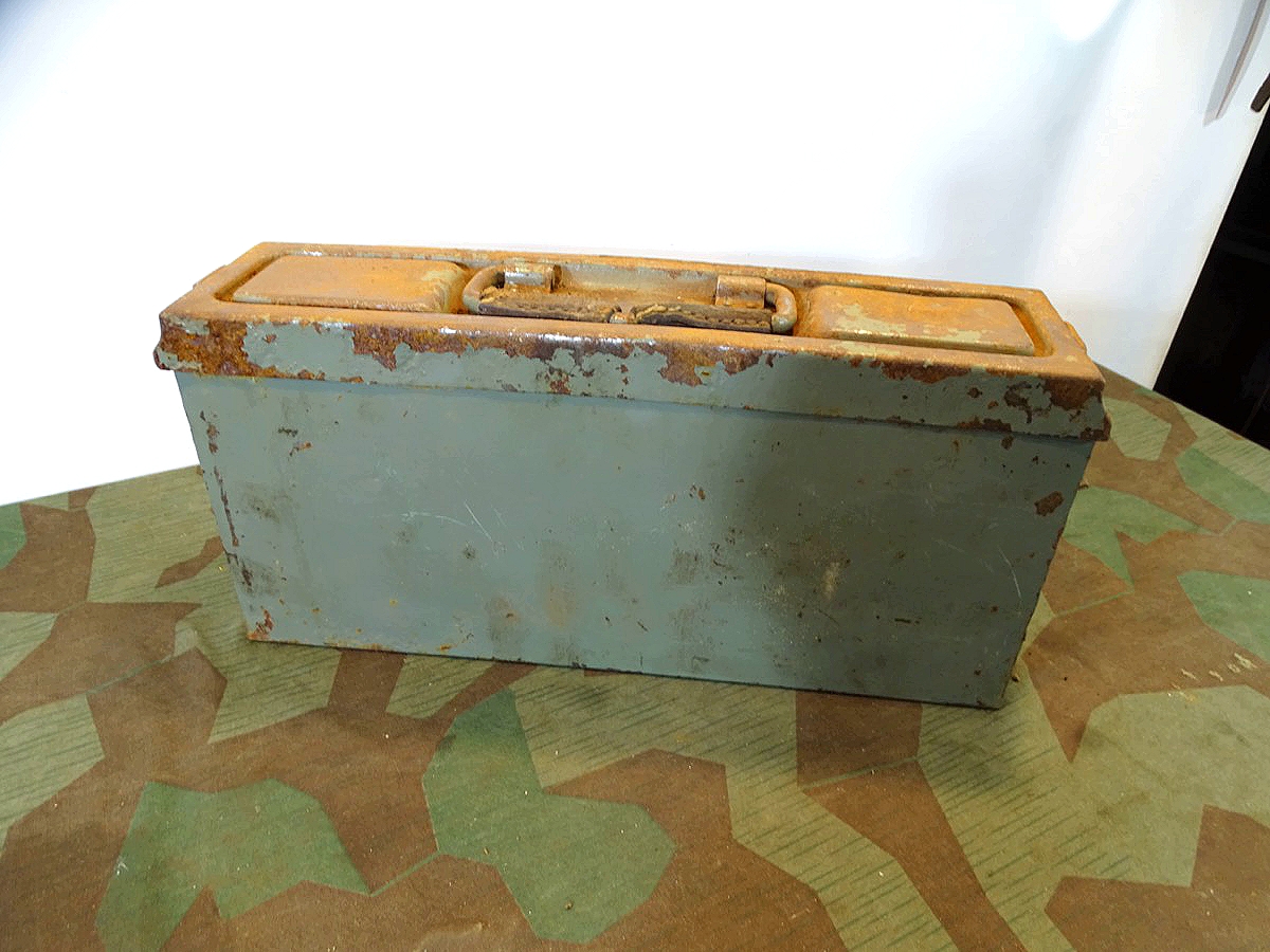Wehrmacht MG 34/42 Patronenkasten 41 Hst.: "brc 43, WaA "  gestempelt. 