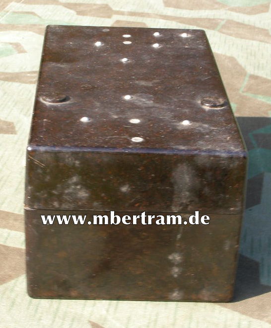 13487-4 Bakelit Zubehöhrkasten Einheitslaterne Wehrmacht, " efv "