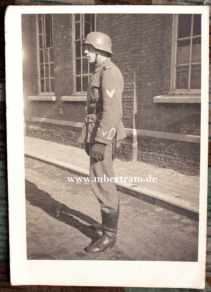 O.Gefr. WH, Armbinde " Gefreiter vom Dienst" Stahlhelm...