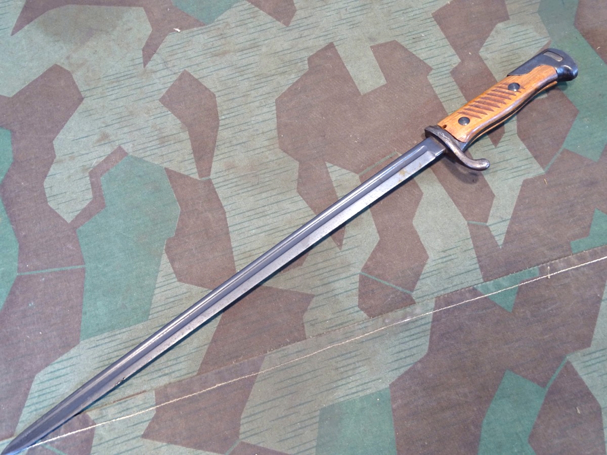 Infanterie Seitengewehr M 98 Lang n.A ohne Scheide, E&F Hörster Solingen, gekürzt