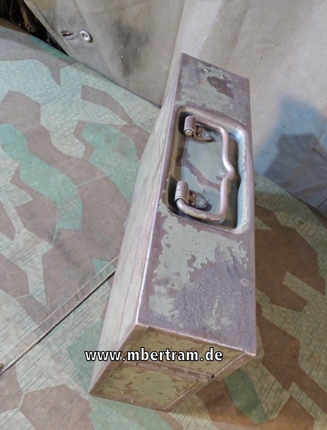 Wehrmacht Gurtkasten für das tschechische MG 37 ( t )  Stemplung 1938