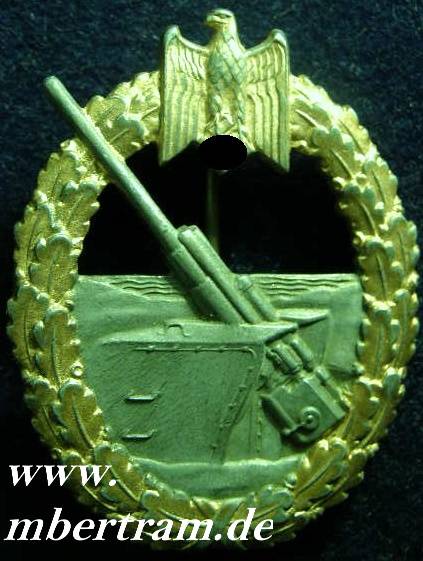 KÜSTENARTILLERIE KRIEGSABZEICHEN, Feinzink, Nadel