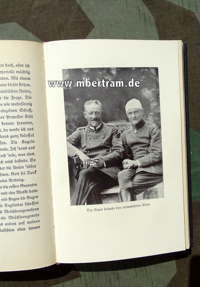 Richthofen: Der rote Kampfflieger. Berlin 1933. Mit 22 Aufn., 262 Seiten.